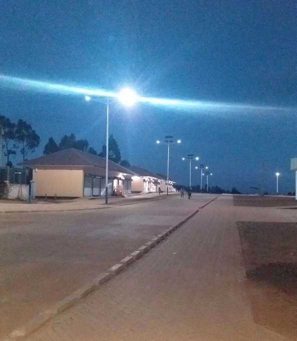 香坊区非洲科特迪瓦太阳能路灯工程